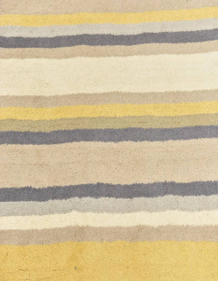 Detail image of 3' 10 x 5' 6 Luna Wool Rug