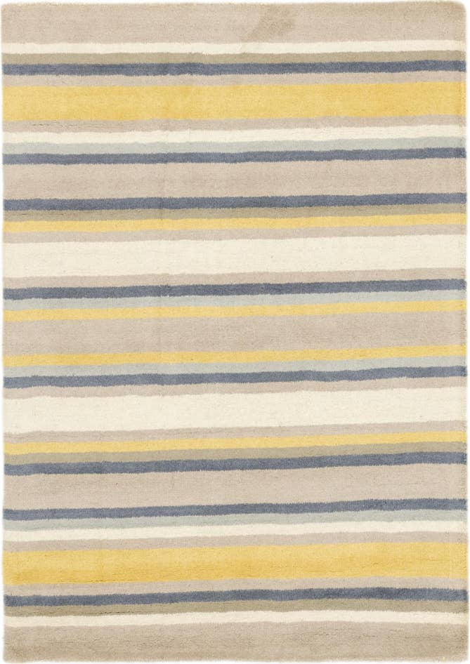 Detail image of 4' x 5' 8 Luna Wool Rug