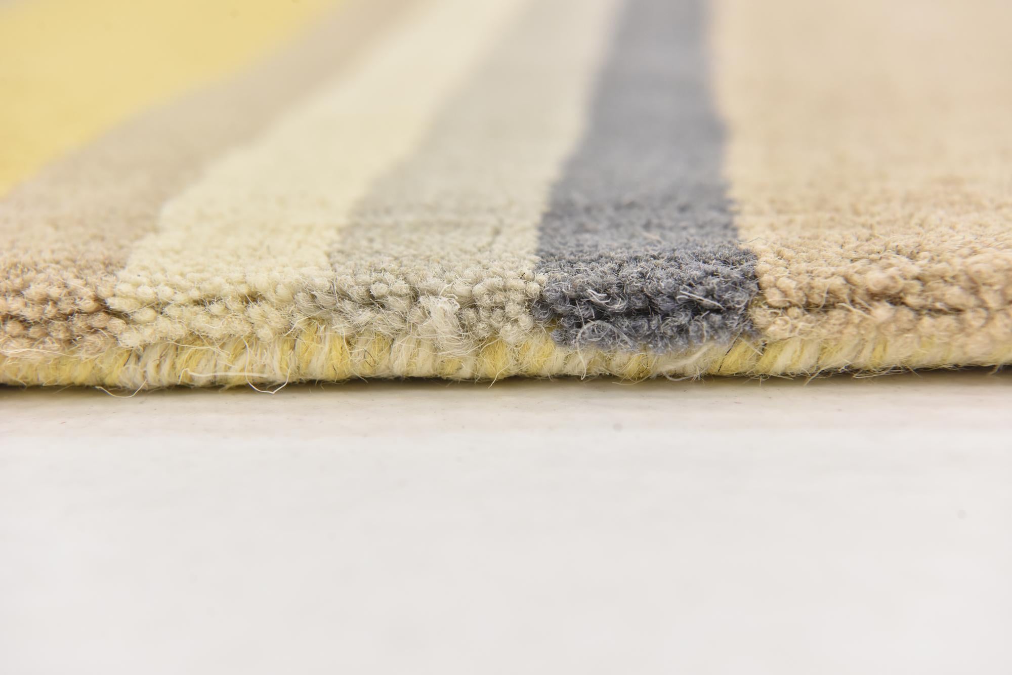 4' x 5' 7 Luna Wool Rug