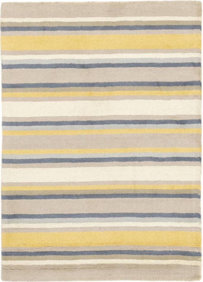 Detail image of 4' x 5' 6 Luna Wool Rug