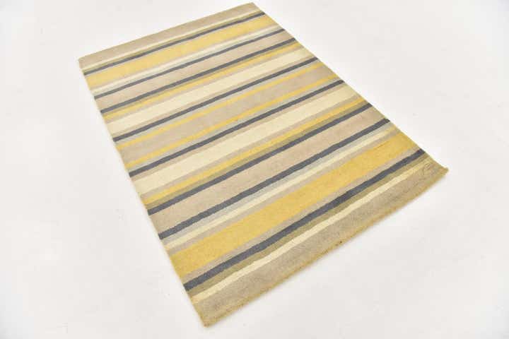 4' x 5' 7 Luna Wool Rug