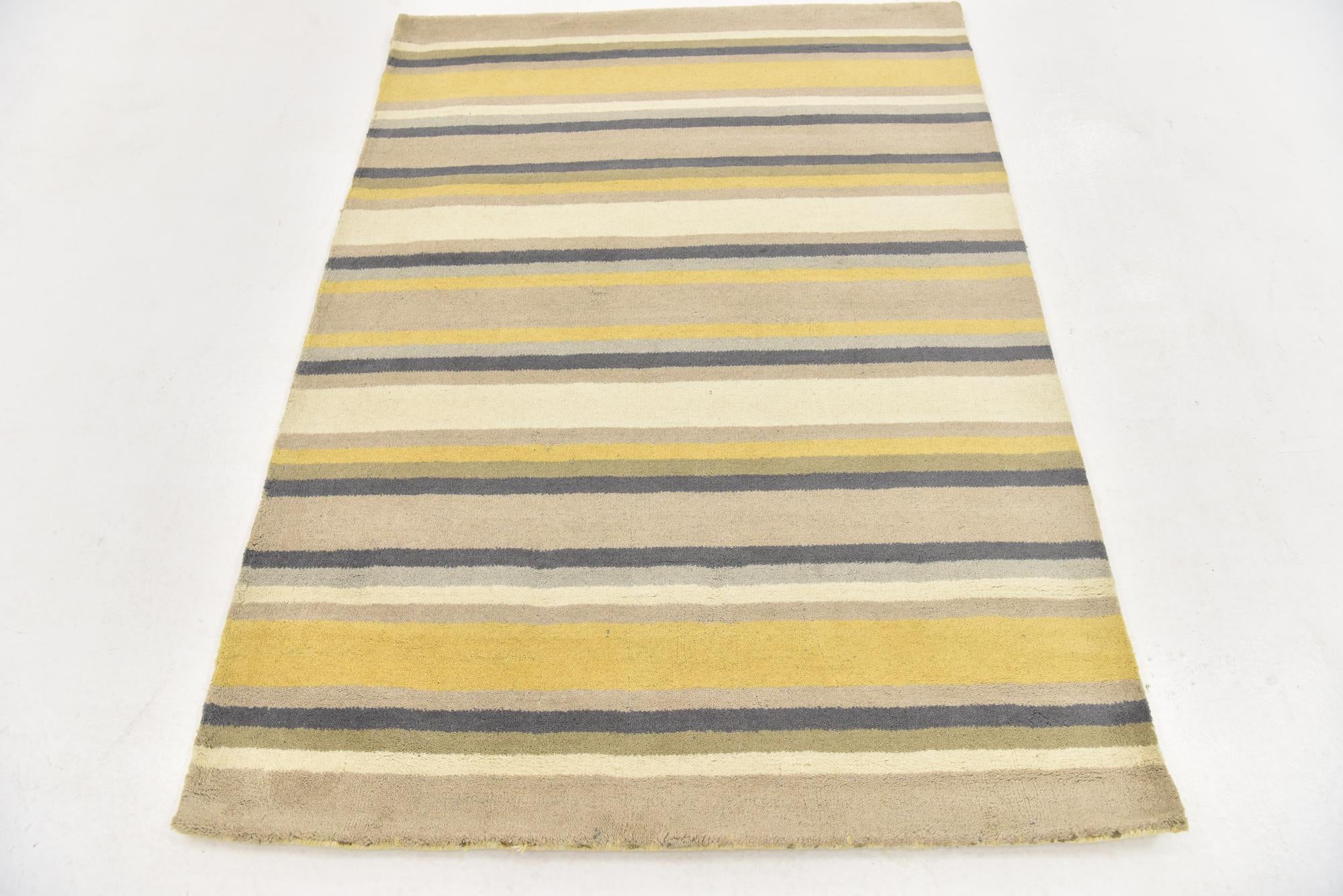 4' x 5' 6 Luna Wool Rug
