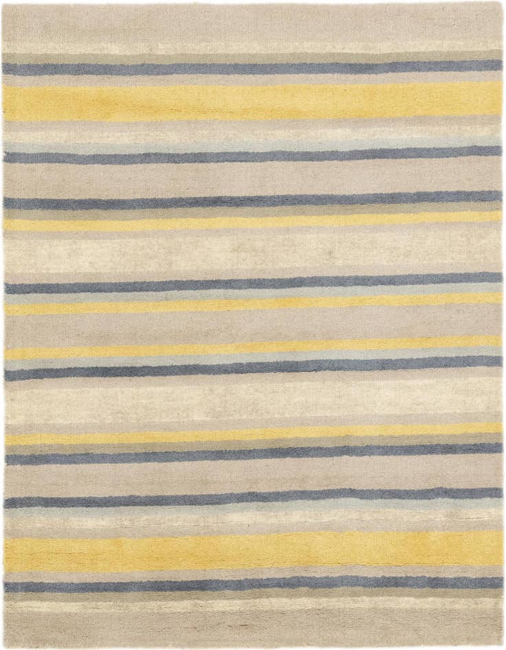 Detail image of 4' x 5' 7 Luna Wool Rug