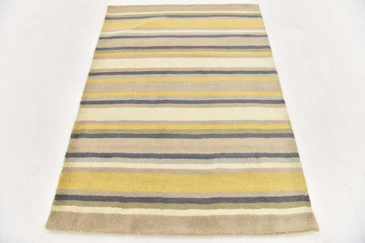 4' x 5' 6 Luna Wool Rug
