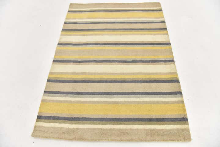 4' x 5' 7 Luna Wool Rug