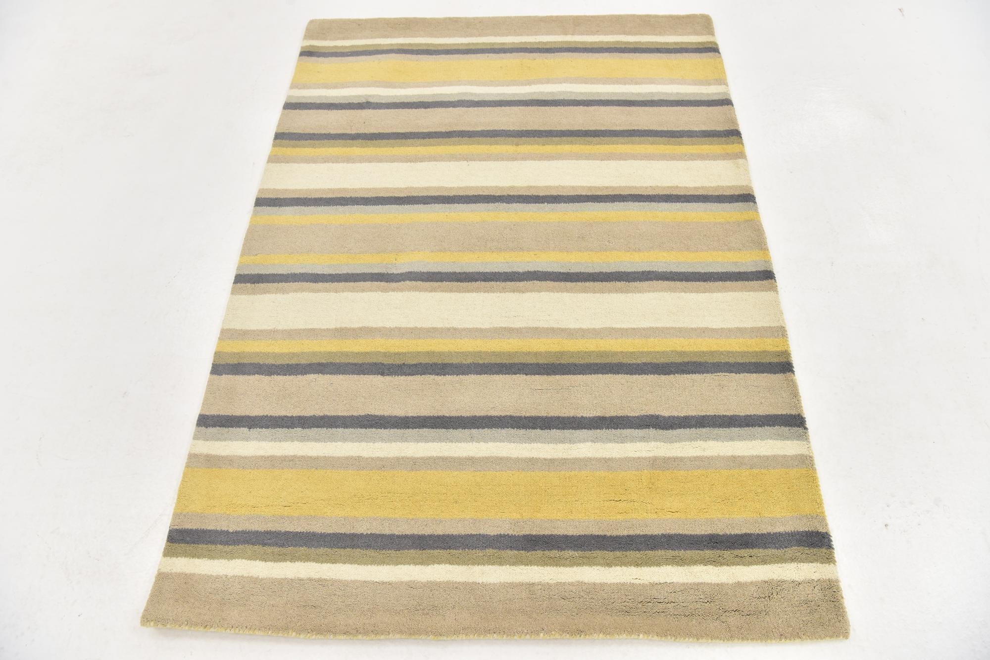 4' x 5' 6 Luna Wool Rug