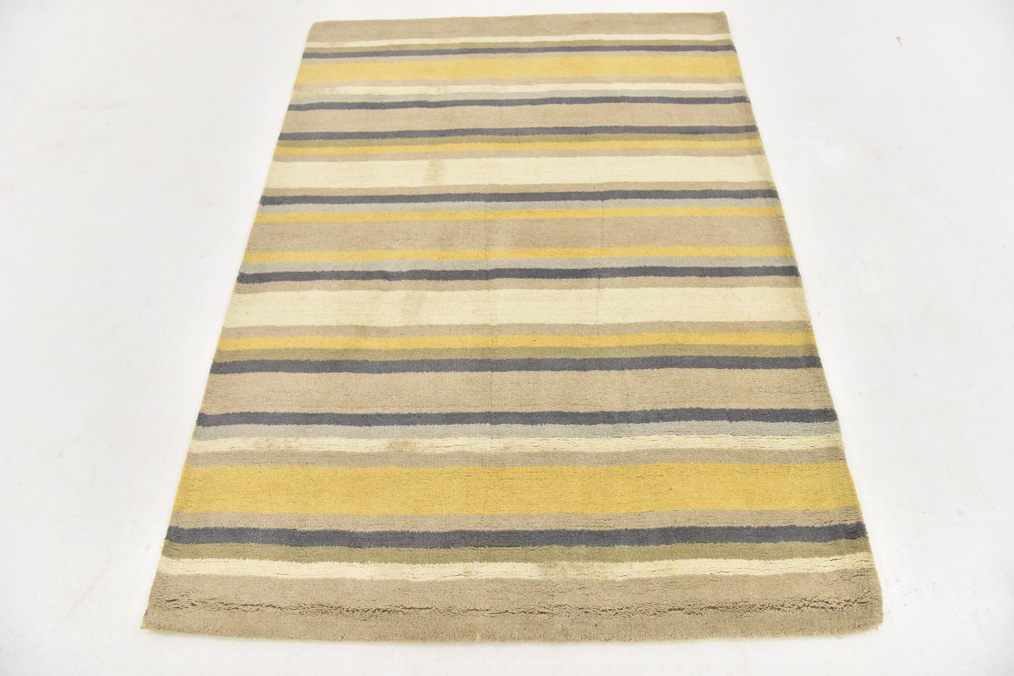 4' x 5' 6 Luna Wool Rug
