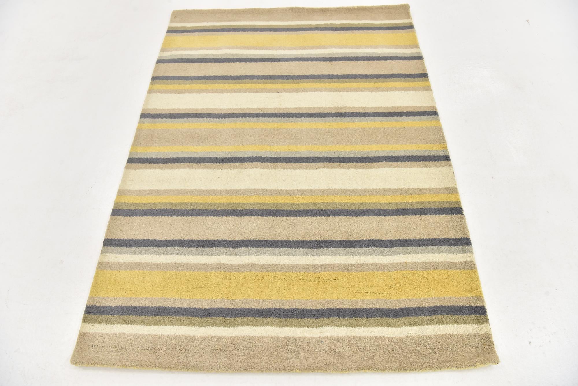 4' x 5' 6 Luna Wool Rug
