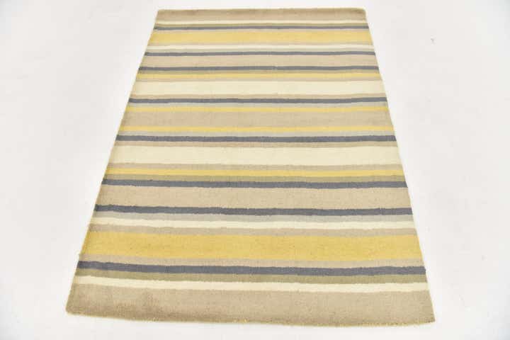 4' x 5' 7 Luna Wool Rug