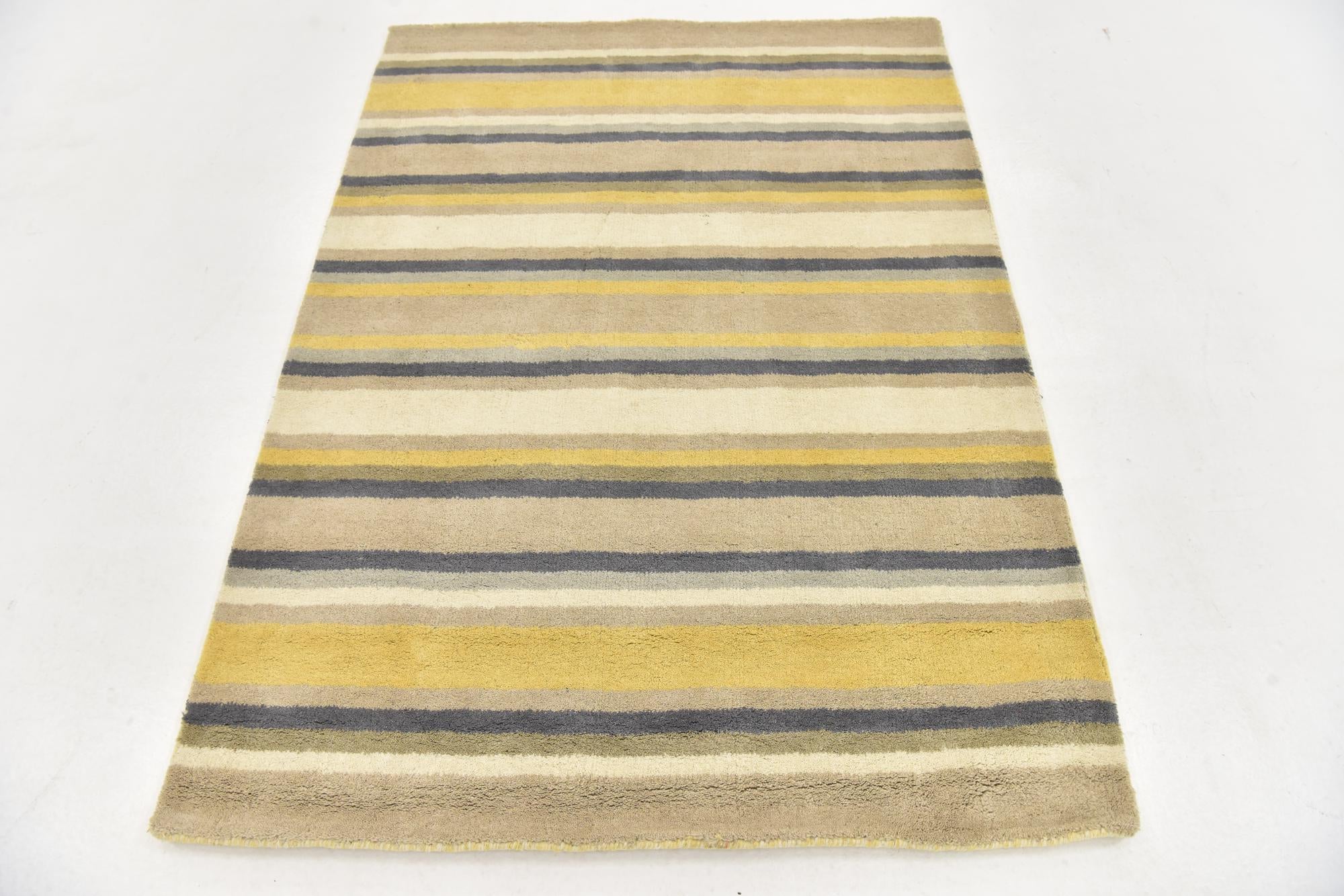 4' x 5' 6 Luna Wool Rug