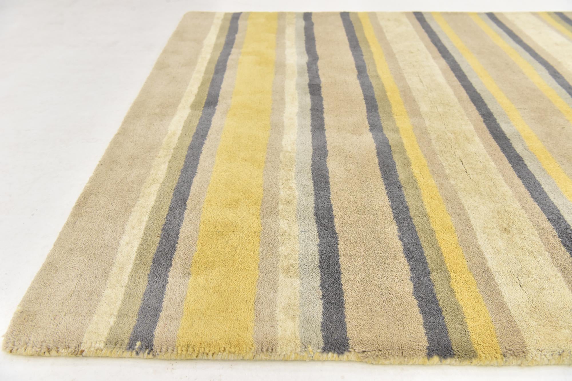 4' x 5' 6 Luna Wool Rug