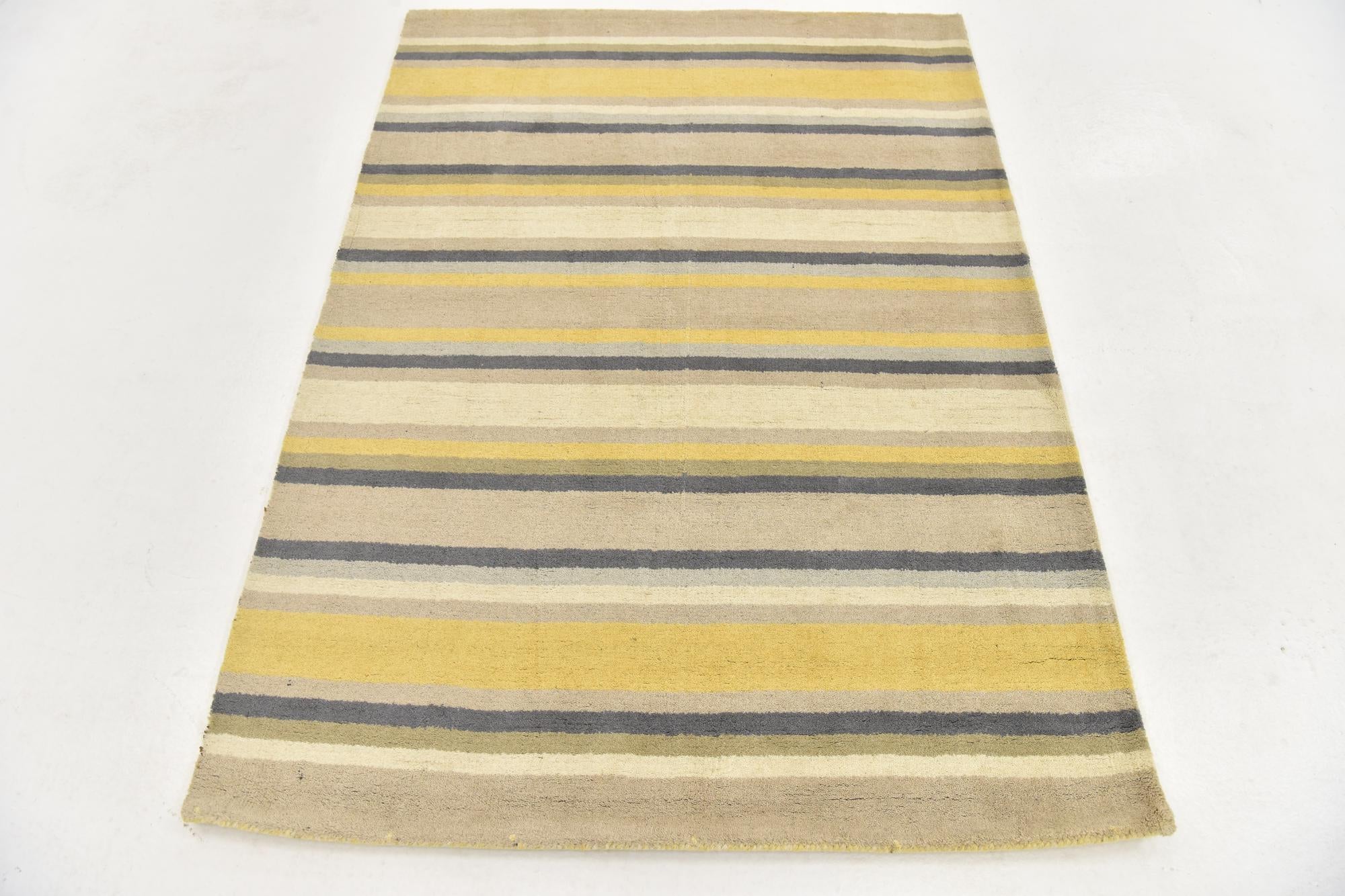 4' x 5' 6 Luna Wool Rug