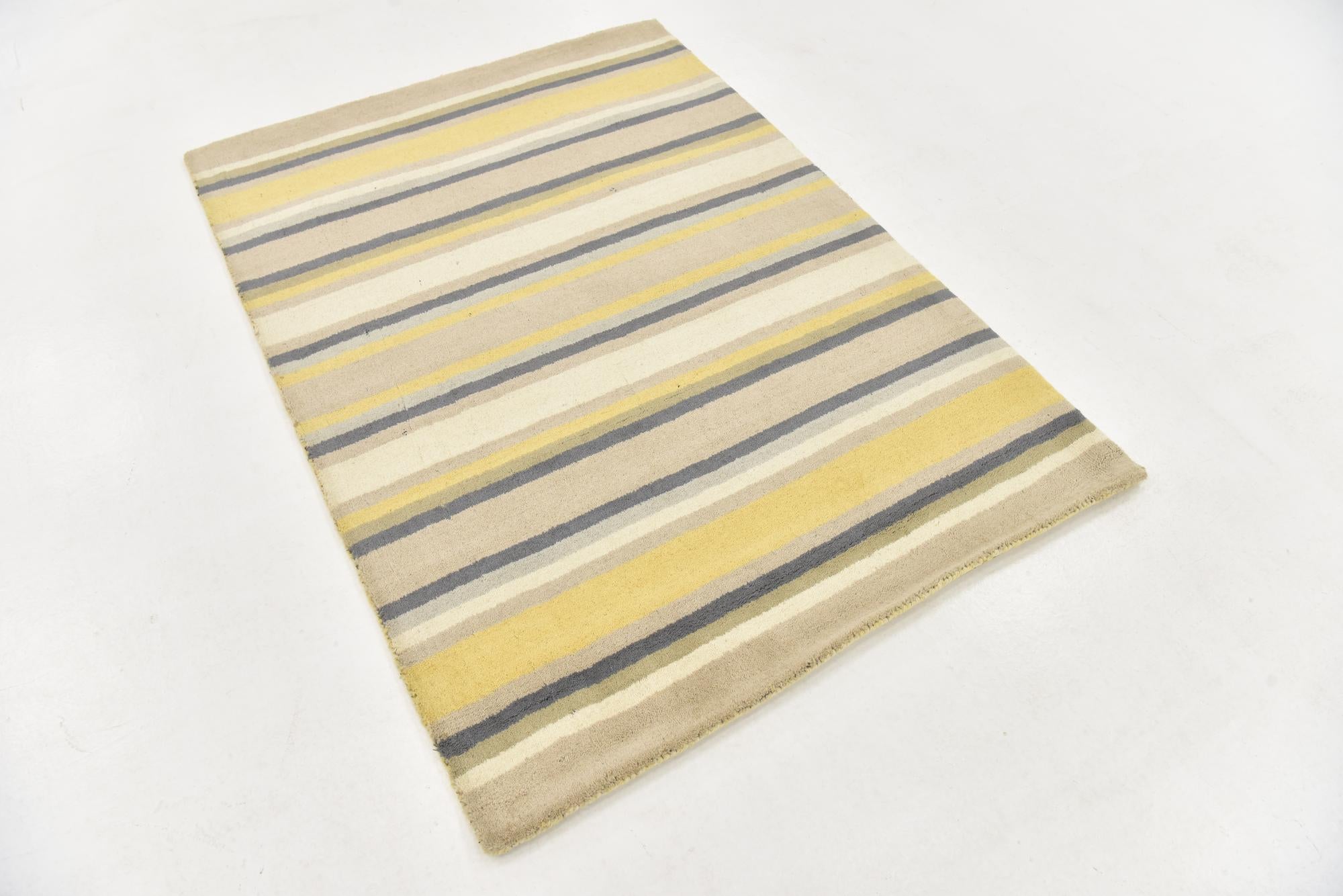 4' x 5' 6 Luna Wool Rug
