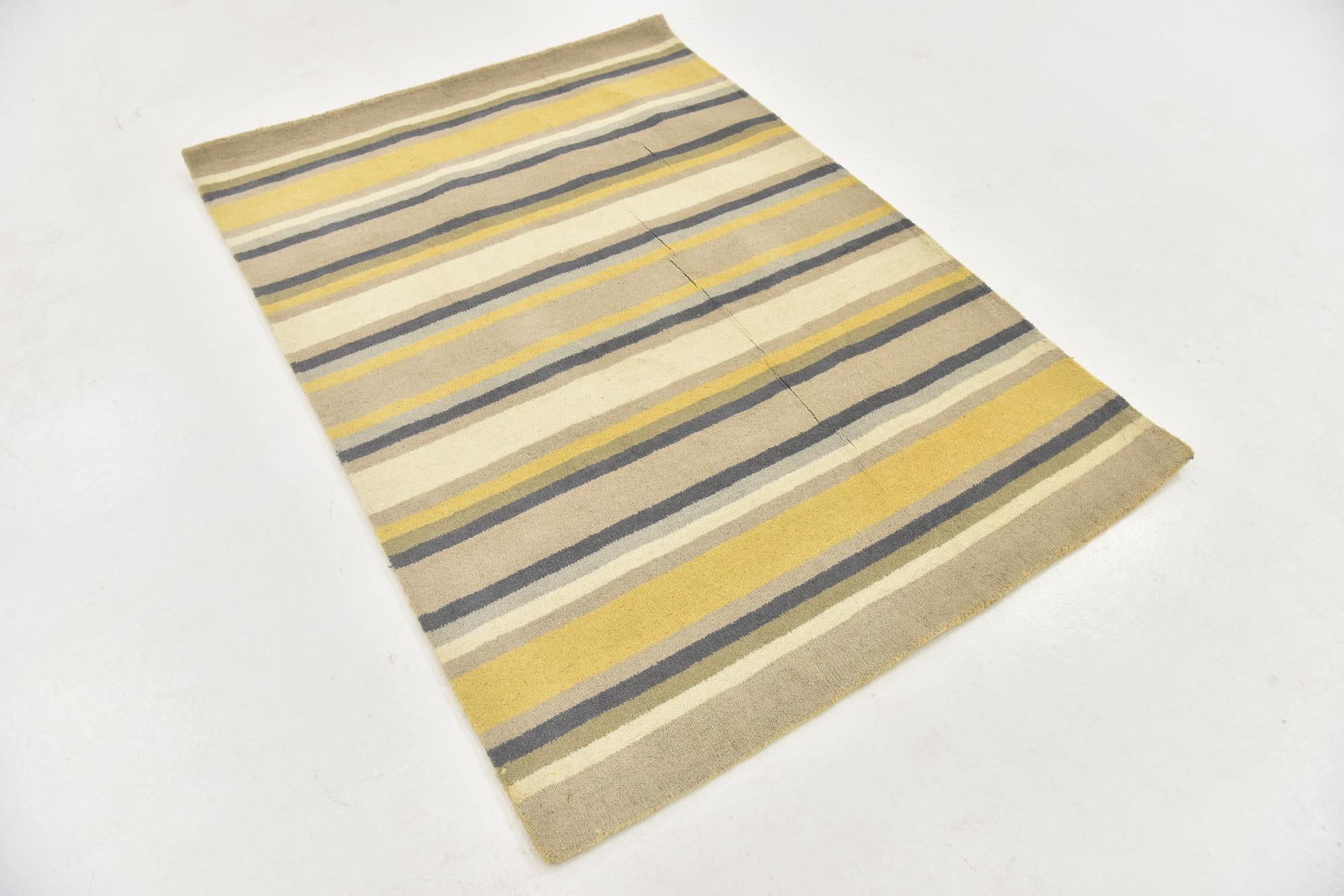 4' x 5' 6 Luna Wool Rug