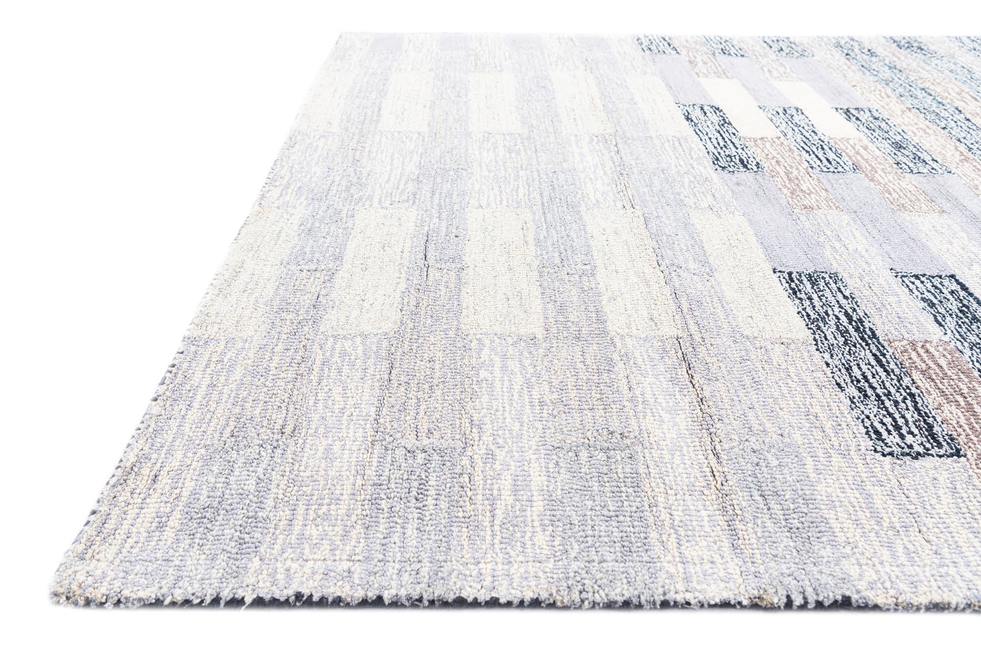 5' 1 x 8' Luna Rug