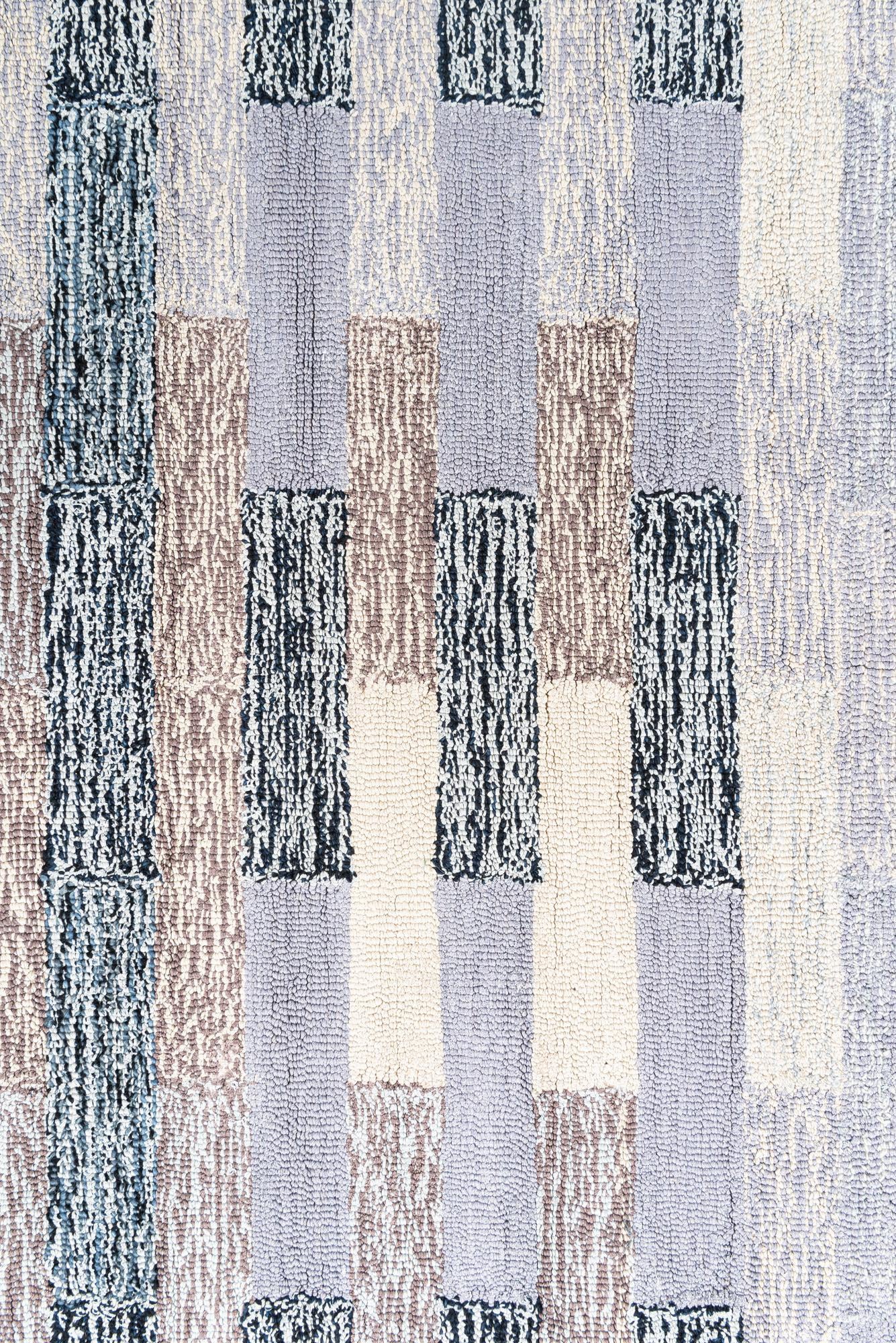 5' 1 x 8' Luna Rug