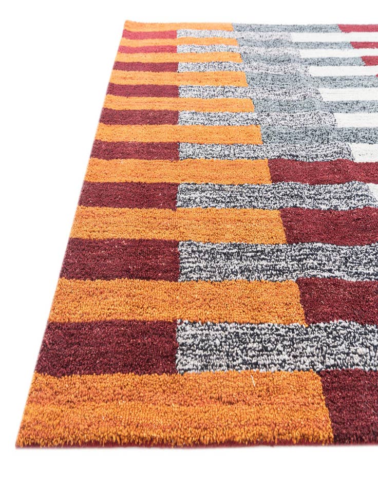 Detail image of 5' 1 x 8' Luna Rug