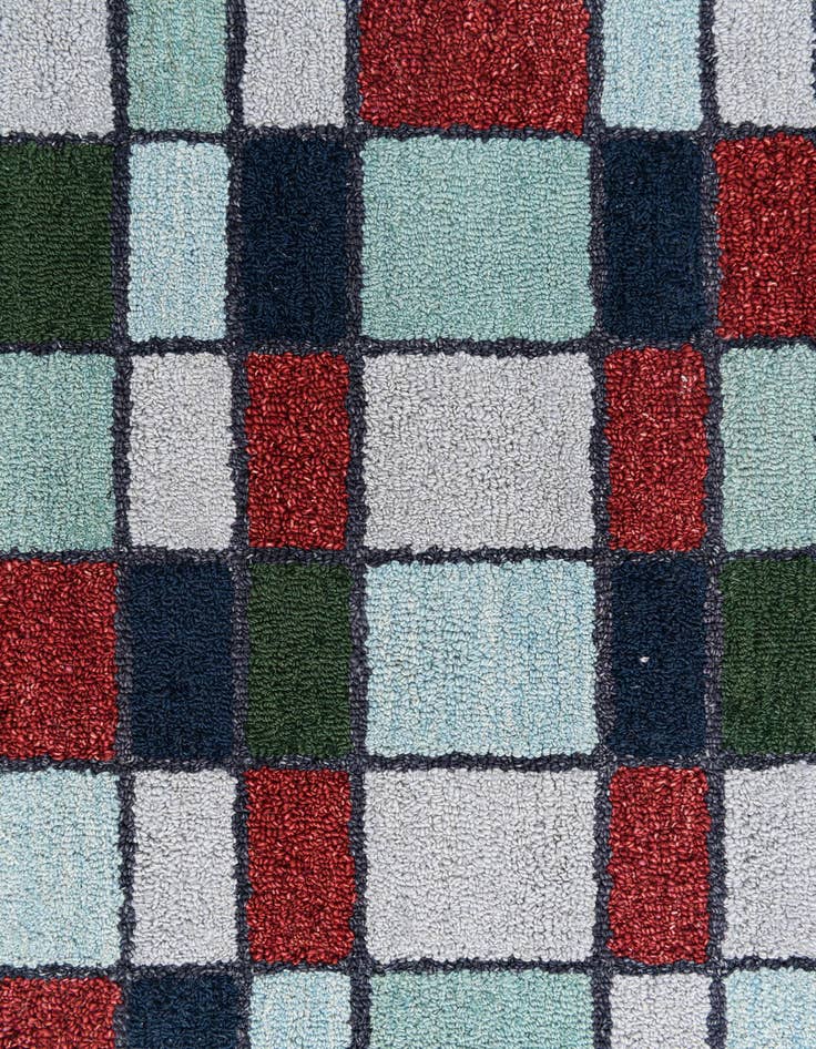 Detail image of  5' x 7' 10 Luna Rug