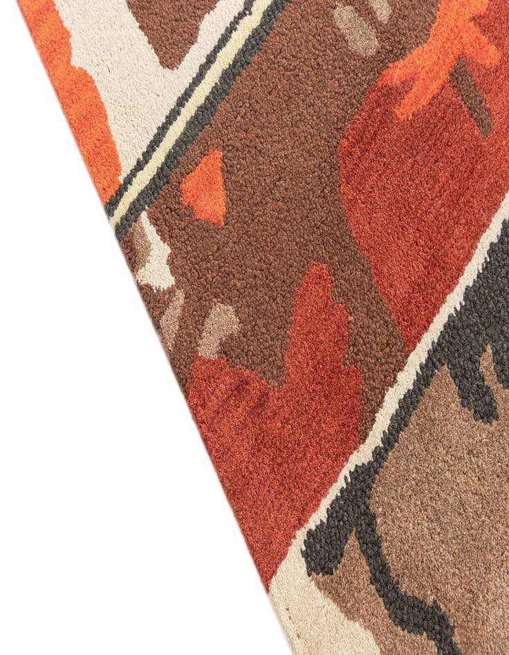 Detail image of 5' 4 x 7' 6 Luna Rug
