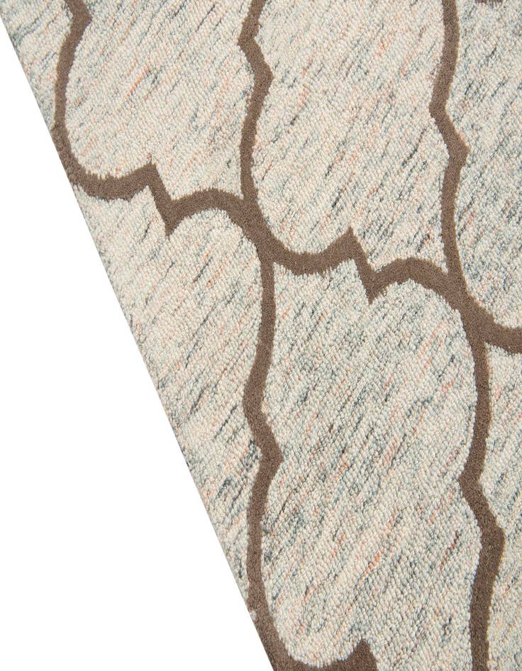 Detail image of 5' 1 x 8' 1 Luna Rug
