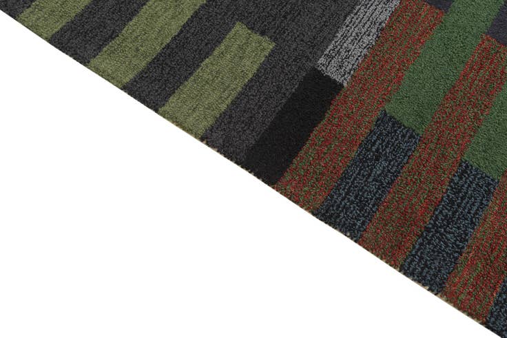 Detail image of 8' 1 x 10' 1 Luna Rug