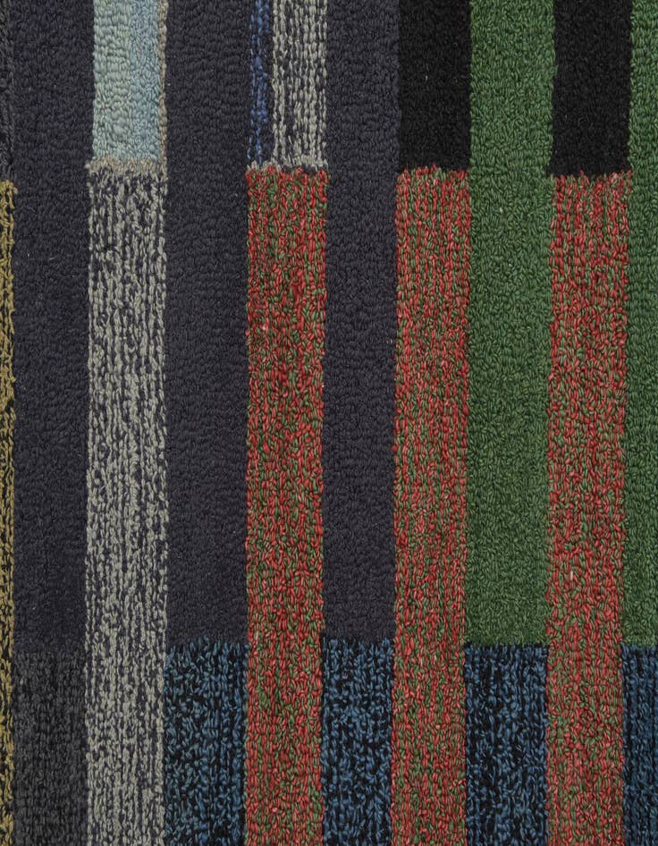 Detail image of 8' 1 x 10' 1 Luna Rug