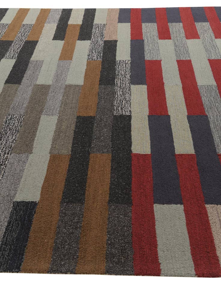 Detail image of 8' 1 x 10' 1 Luna Rug