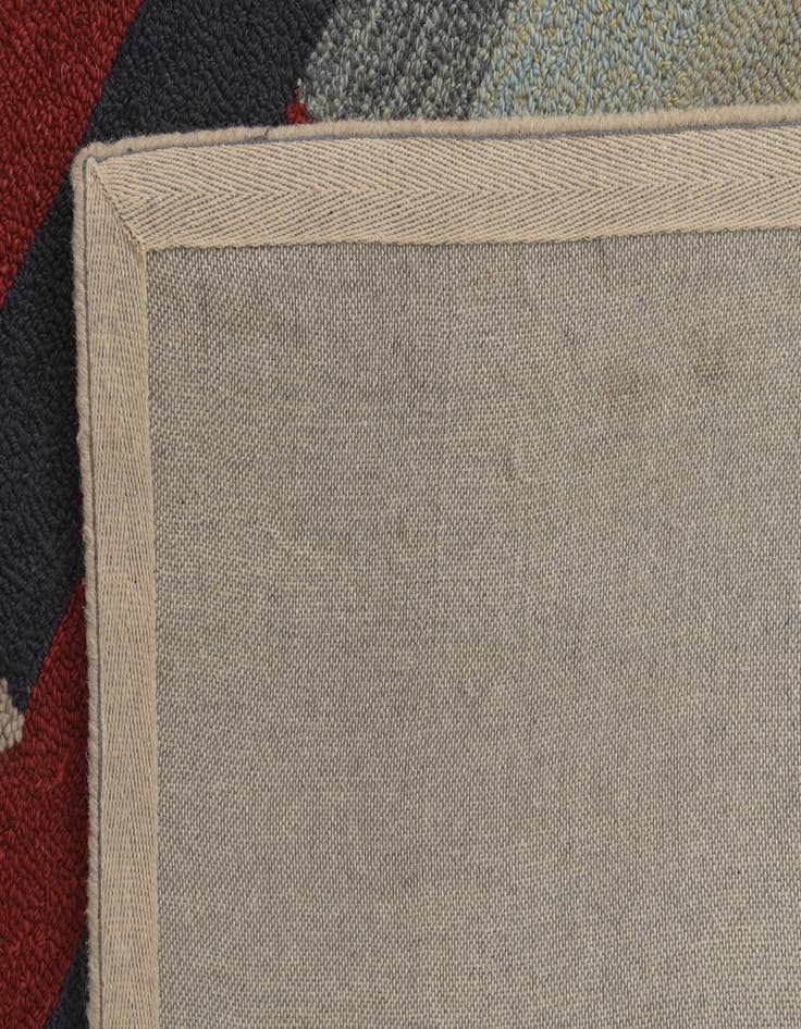 Detail image of 8' 1 x 10' 1 Luna Rug