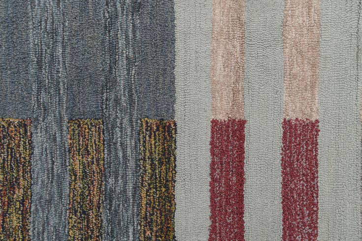 Detail image of 8' 2 x 10' 2 Luna Rug