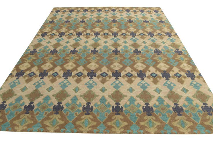 Detail image of 8' x 9' 10 Luna Rug