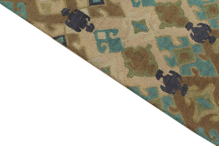 Detail image of 8' x 9' 10 Luna Rug