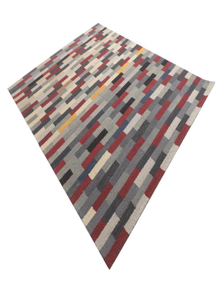 Detail image of 8' 1 x 10' 1 Luna Rug