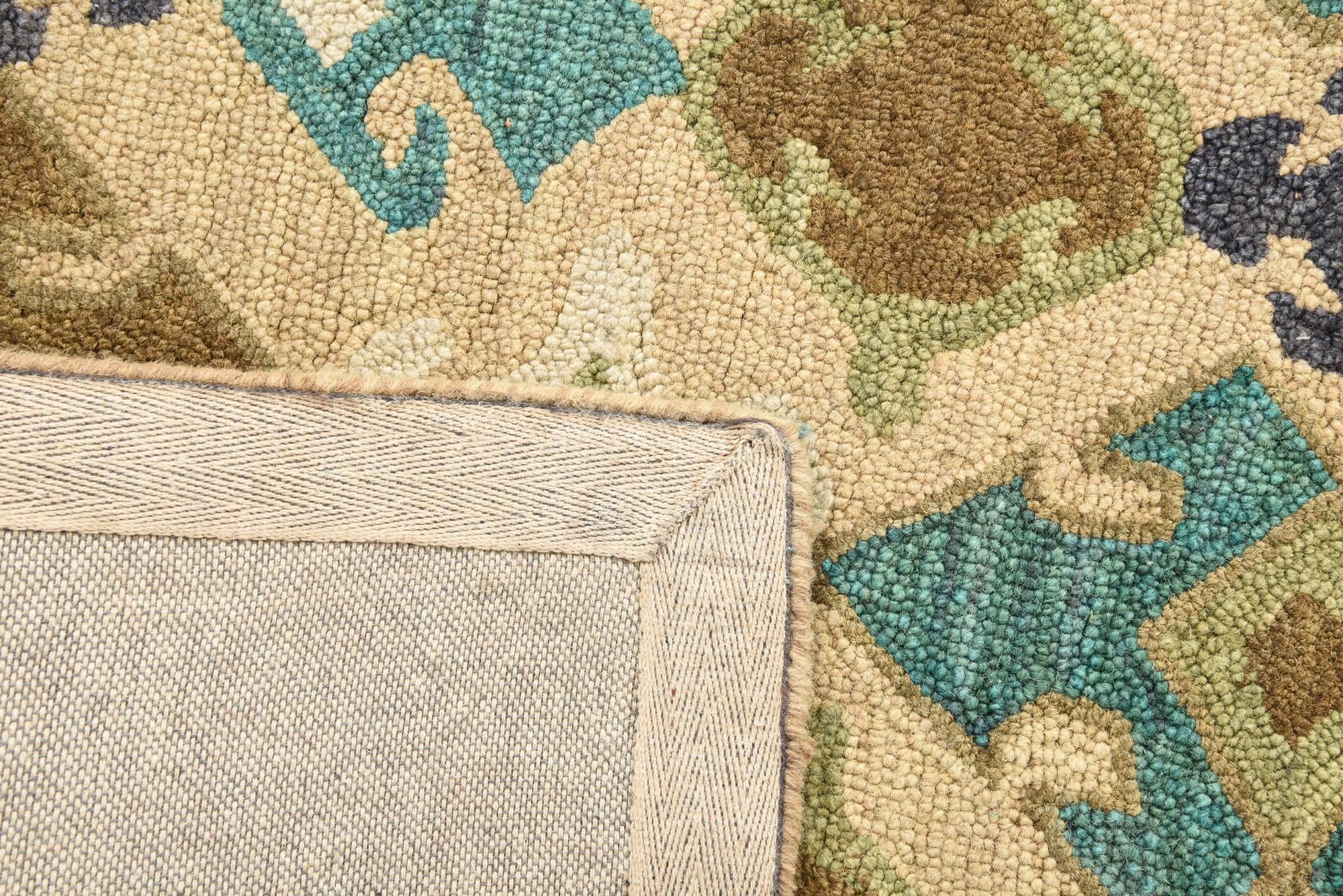 7' 11 x 9' 11 Luna Rug