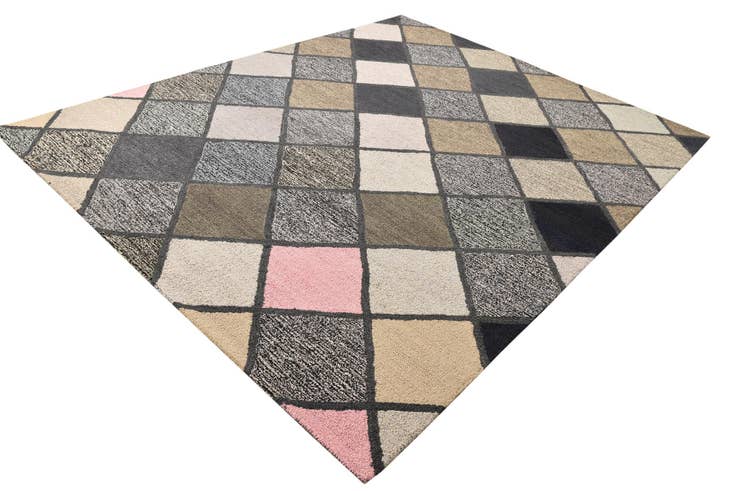 Detail image of 8' x 10' Luna Rug