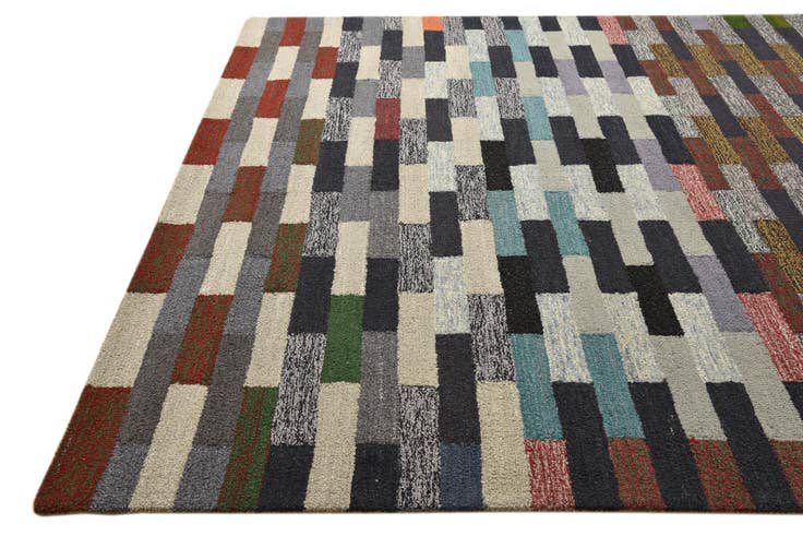 Detail image of 8' 1 x 10' 3 Luna Rug