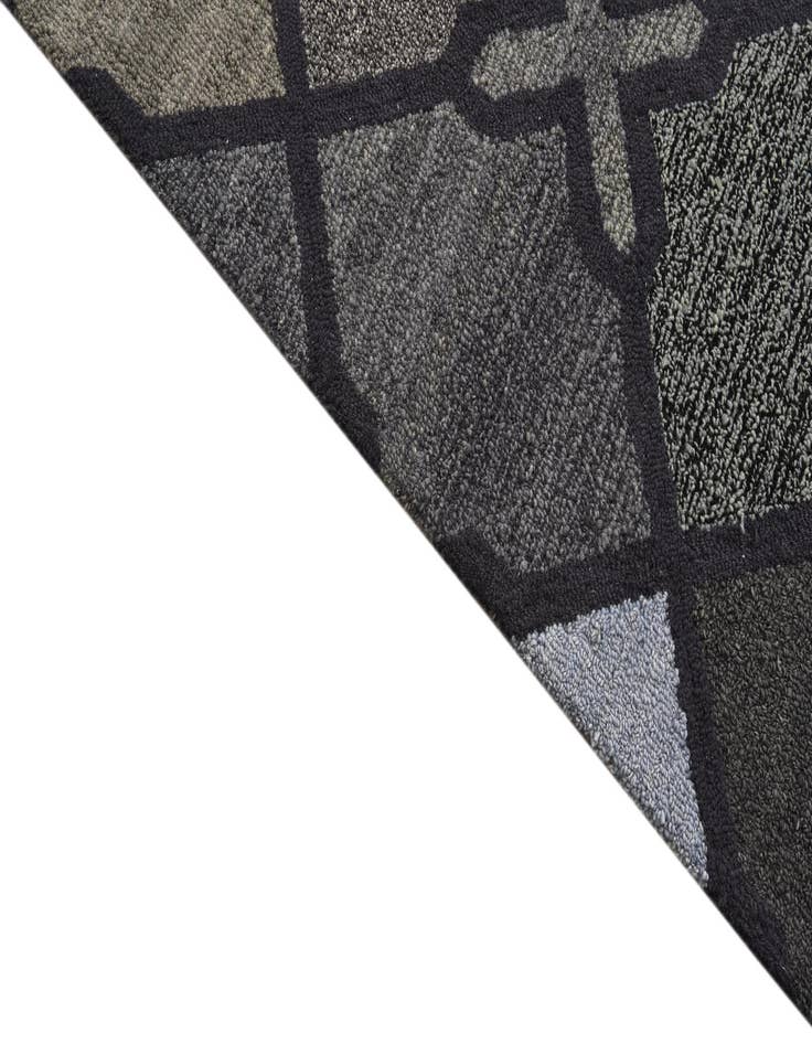 Detail image of 8' 1 x 10' 1 Luna Rug
