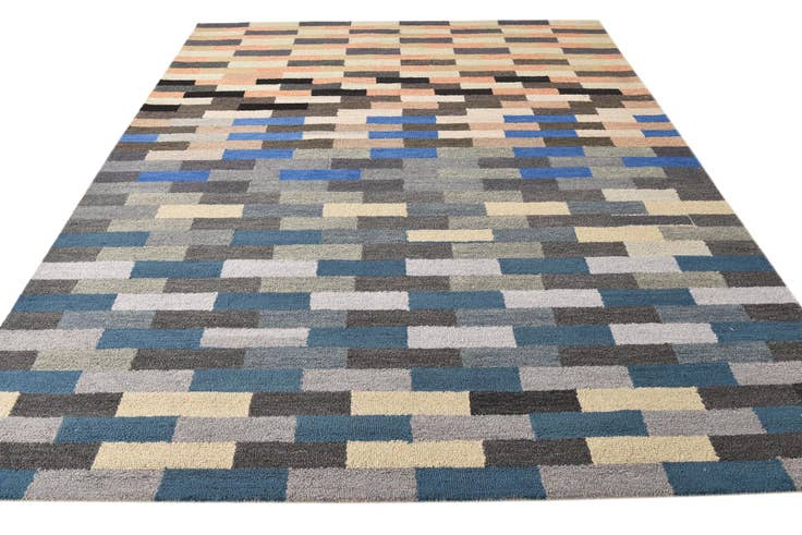 Detail image of 8' 1 x 10' 2 Luna Rug