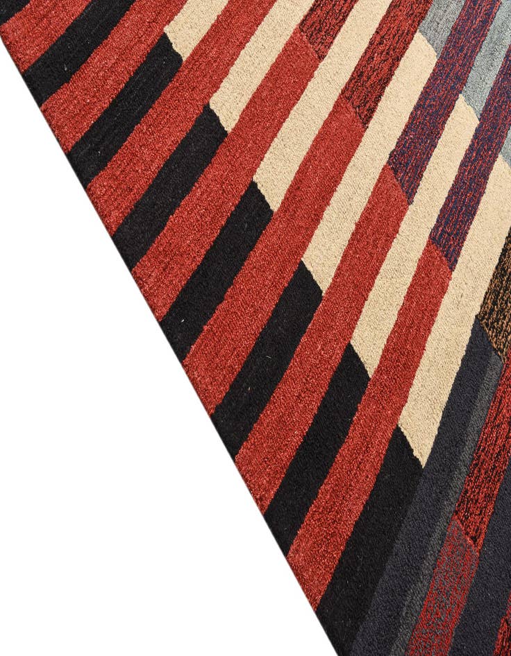 Detail image of 8' x 10' Luna Rug
