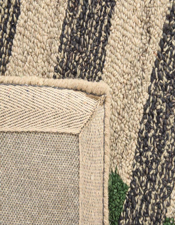 Detail image of 8' x 10' Luna Rug