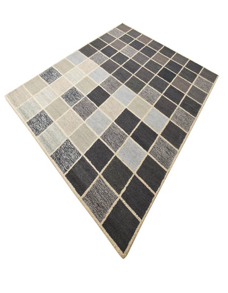 Detail image of 8' 2 x 10' 2 Luna Rug