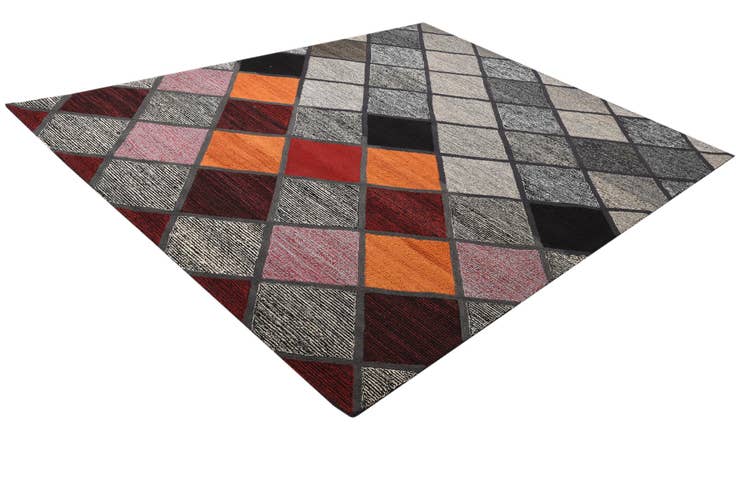 Detail image of 8' x 10' Luna Rug