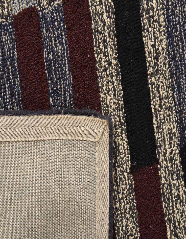 Detail image of 8' x 10' Luna Rug