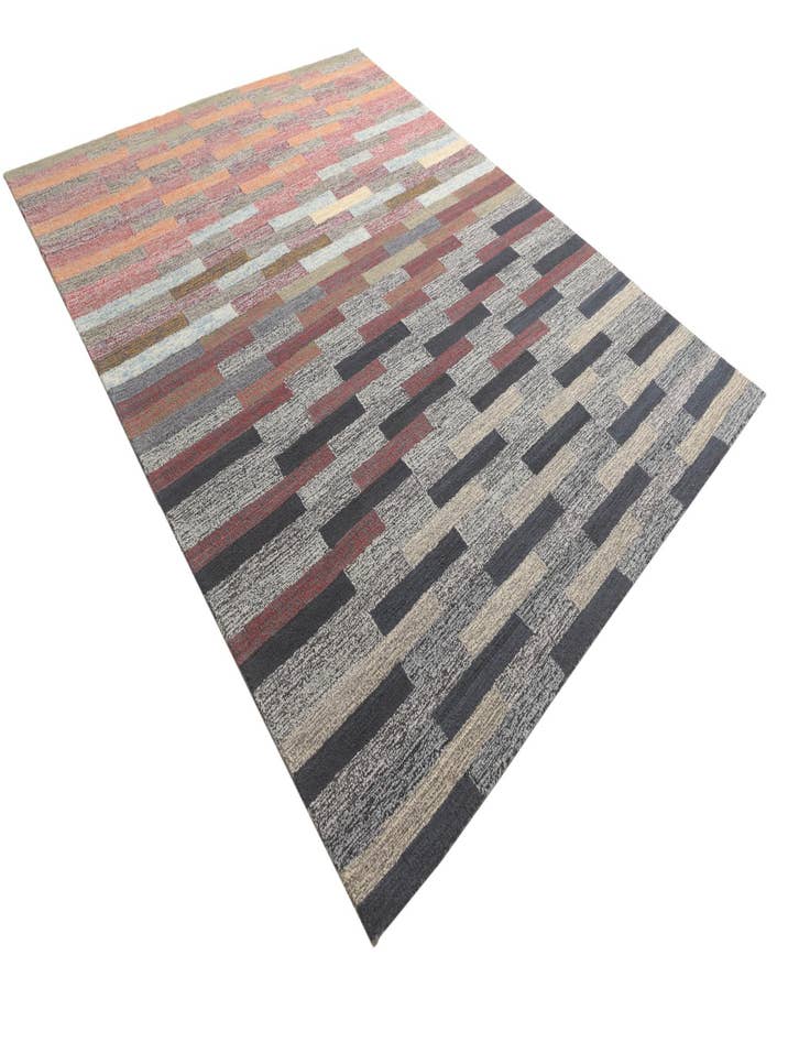 Detail image of 8' x 10' 3 Luna Rug