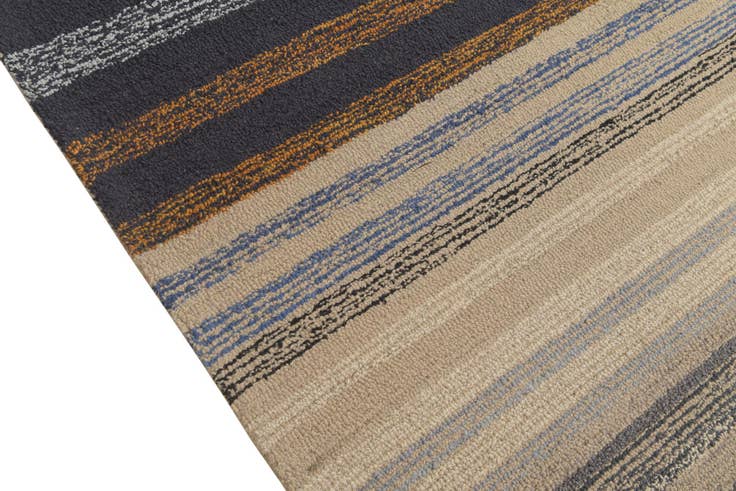 Detail image of 8' 1 x 10' 1 Luna Rug