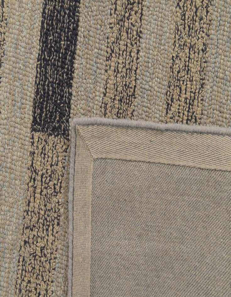 Detail image of 8' 1 x 10' 1 Luna Rug