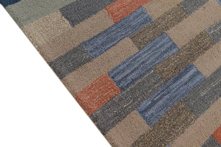 Detail image of 8' 1 x 10' 1 Luna Rug