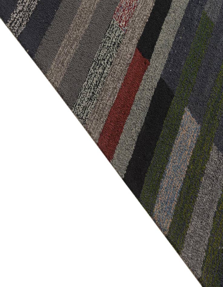 Detail image of 8' 2 x 10' 2 Luna Rug