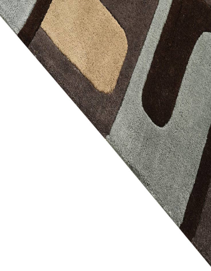Detail image of 5' x 7' 11 Luna Rug