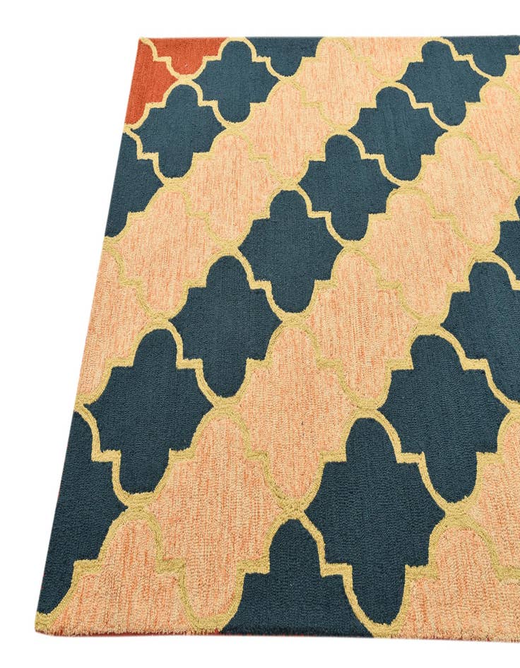 Detail image of 5' 1 x 7' 7 Luna Rug