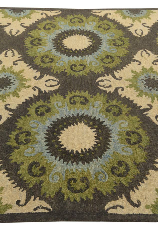 Detail image of 5' x 8' Luna Wool Rug